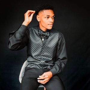 Meet your Posher, Jamaal